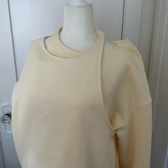 Source Unknown Double Asymmetric Layer Cream Beige Sweatshirt One Size - Picture 8 of 14